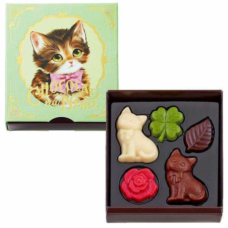 2024　ショコラな猫　ｂｙ　モロゾフ　　甘えんぼうのクロエ
